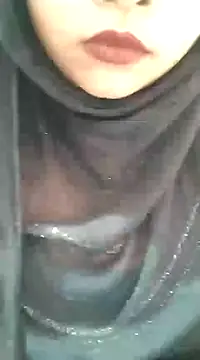 Snapshot of Indian-Nazia chatting on 02/06/25, 10:26 Indian-Nazia online show from 02/06/25, 10:26