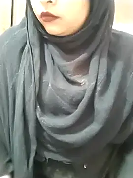 Snapshot of Indian-Nazia chatting on 02/07/25, 12:06 Indian-Nazia online show from 02/07/25, 12:06