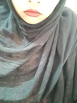 Snapshot of Indian-Nazia chatting on 02/10/25, 06:31 Indian-Nazia online show from 02/10/25, 06:31
