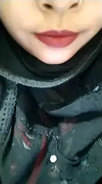 Snapshot of Indian-Nazia chatting on 02/18/25, 02:27 Indian-Nazia online show from 02/18/25, 02:27