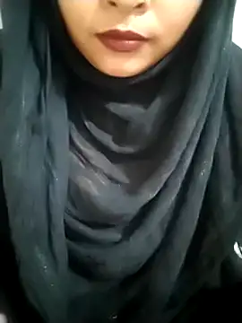 Snapshot of Indian-Nazia chatting on 03/11/25, 10:42 Indian-Nazia online show from 03/11/25, 10:42