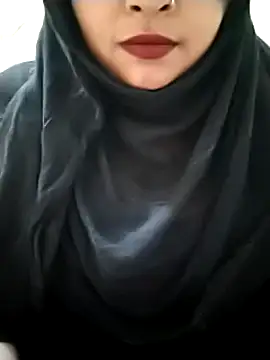 Snapshot of Indian-Nazia chatting on 03/18/25, 07:10 Indian-Nazia online show from 03/18/25, 07:10