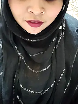 Indian-Nazia online show from 11/17/25, 06:35