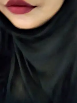 Indian-Nazia online show from 04/17/26, 08:23