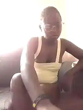 Sweetcecie01 online show from 02/20/25, 11:53