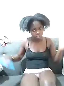 Sweetcecie01 online show from 09/08/25, 08:30