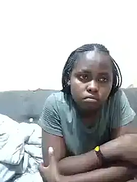 Sweetcecie01 online show from 10/07/25, 10:07