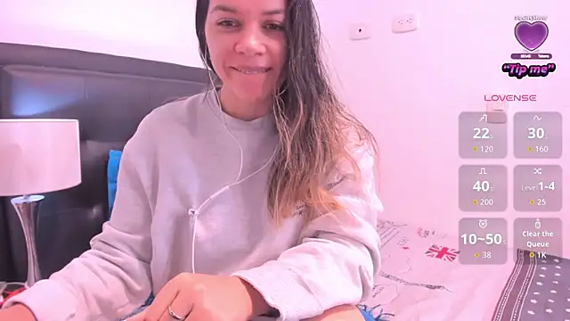 daniela beauty online show from 10/25/25, 02:56