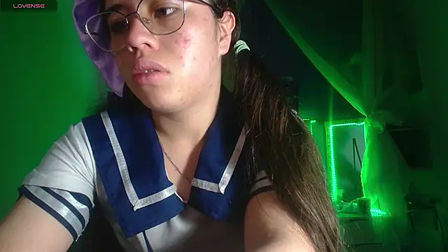 Snapshot of Ingrid_Casas chatting on 12/14/24, 06:30 Ingrid Casas online show from 12/14/24, 06:30