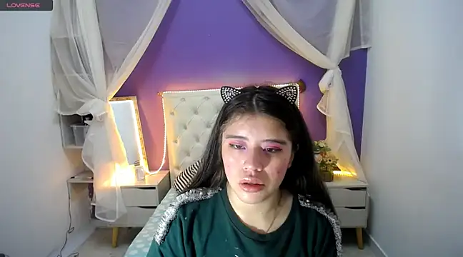 Snapshot of Ingrid_Casas chatting on 12/29/24, 10:36 Ingrid Casas online show from 12/29/24, 10:36