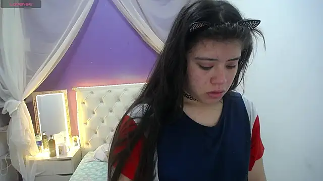 Snapshot of Ingrid_Casas chatting on 01/16/25, 11:37 Ingrid Casas online show from 01/16/25, 11:37