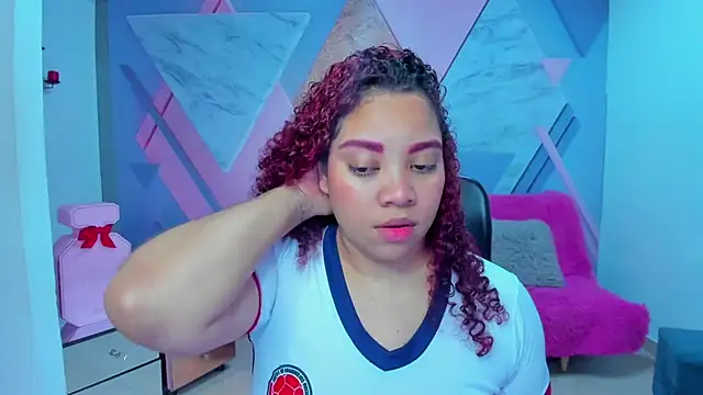 AngelaCoffee online show from 11/14/25, 03:27