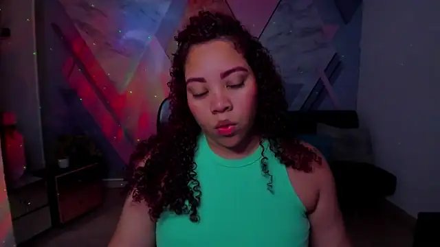 AngelaCoffee online show from 12/04/25, 03:16