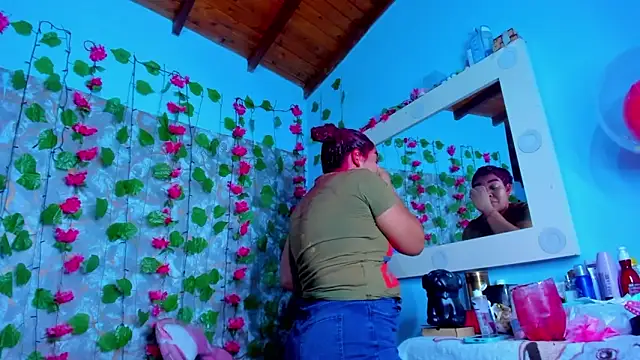 AngelaCoffee online show from 04/10/26, 10:47