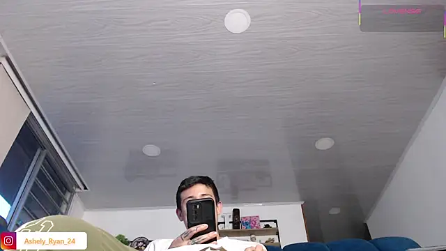 ashely ryan24 online show from 03/30/26, 11:06