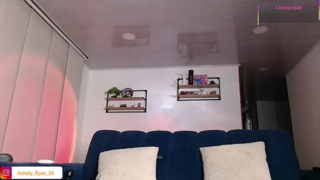 ashely ryan24 online show from 04/08/26, 11:16