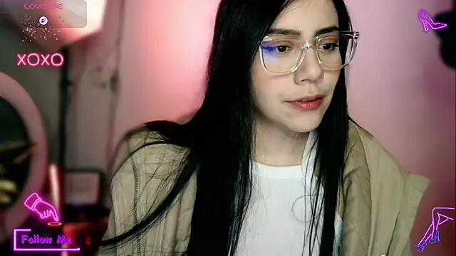 LauGrayJ online show from 11/09/25, 06:33