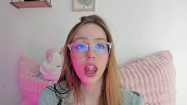 SofiaGc online show from 01/31/25, 03:52