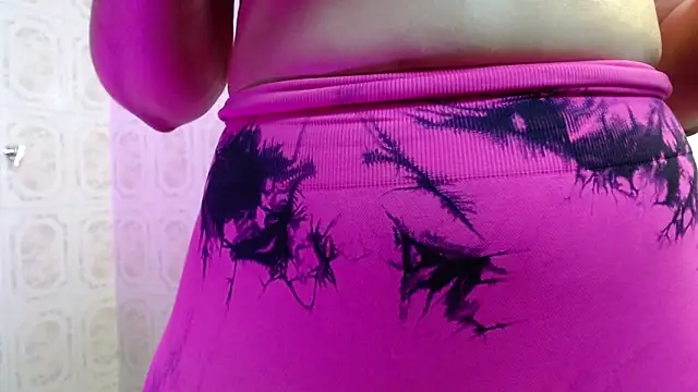 Sophy wm online show from 10/22/25, 04:13