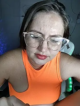 dani123unica online show from 12/15/25, 10:47