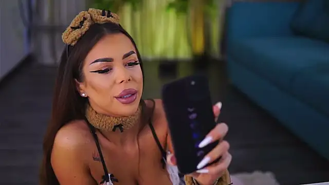 MissKiarra online show from 02/27/25, 05:02