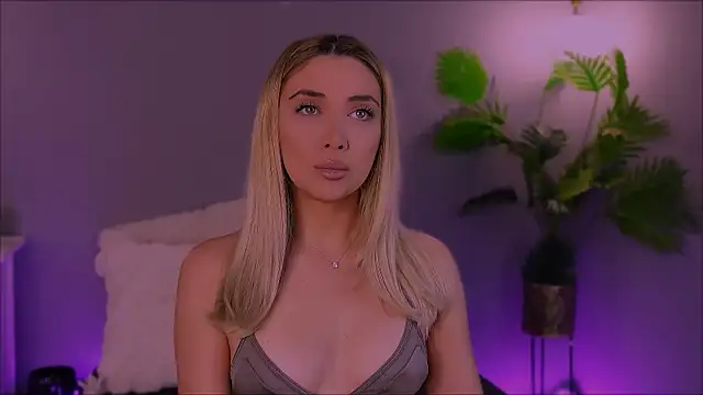 Jessielle online show from 11/24/25, 03:50