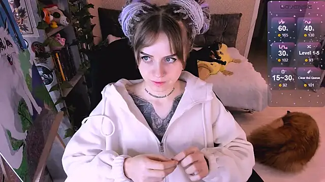 NaniMoore online show from 12/22/24, 12:05