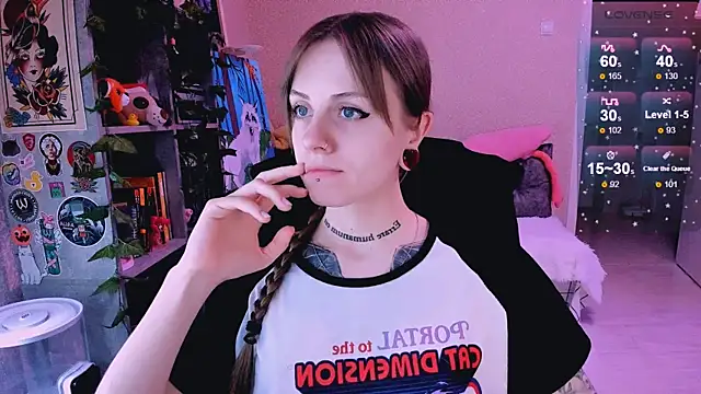 NaniMoore online show from 01/25/25, 11:00