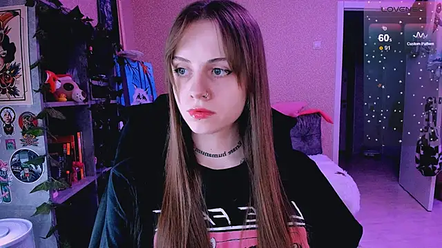 NaniMoore online show from 01/31/25, 08:12