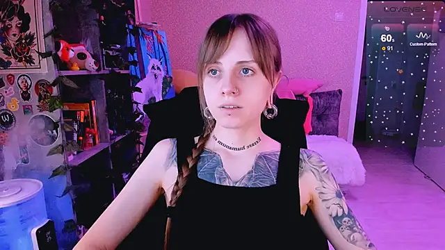 NaniMoore online show from 02/23/25, 11:14