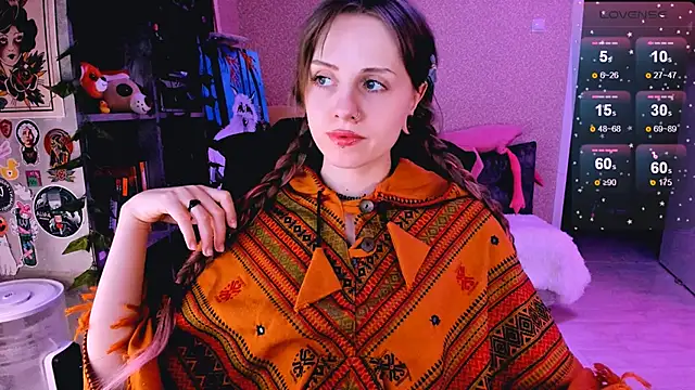 NaniMoore online show from 03/16/25, 08:11