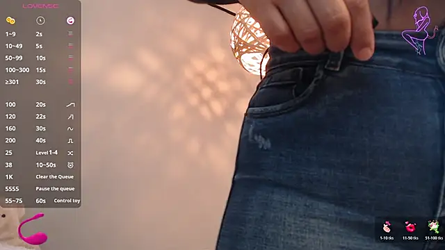 Thayssa ross online show from 11/30/25, 02:43