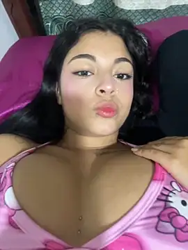 Dulce-diosa online show from 10/21/25, 04:02