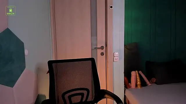 MarkGWalker online show from 02/08/25, 05:08