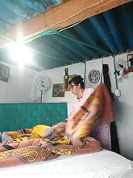 clarita 01 online show from 04/18/26, 11:36