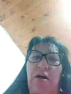 clarita 01 online show from 05/13/26, 10:12