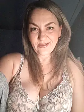 Ant0nina online show from 12/16/24, 10:34