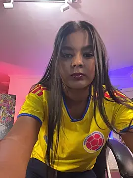 JANYLOVE   online show from 07/03/26, 10:54