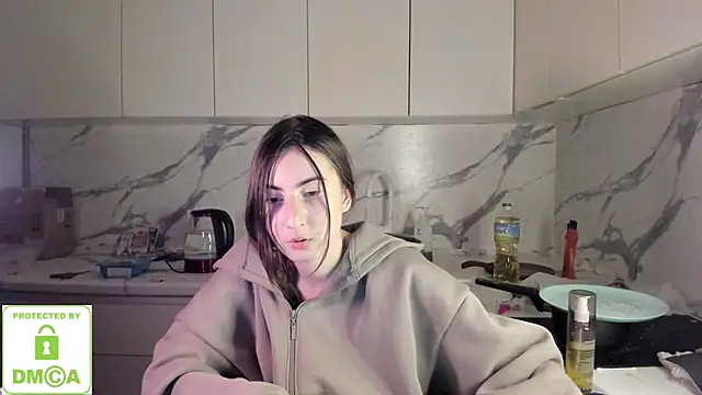 Ayesha Thebestt online show from 01/07/26, 04:42