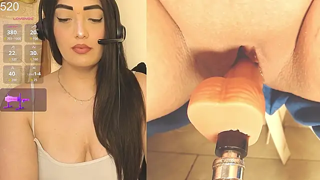 aleja20 - online show from 11/18/25, 03:38