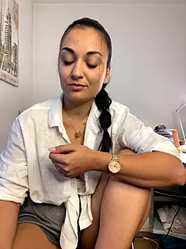 AlexandraRand online show from 09/17/25, 06:37