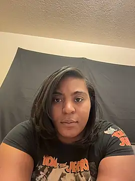 prettlovely14 online show from 01/05/26, 10:24