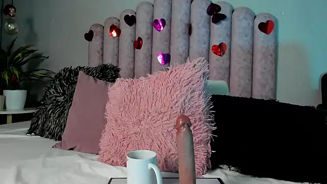 SusanBenett online show from 03/15/25, 01:30