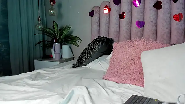 SusanBenett online show from 03/20/25, 08:08