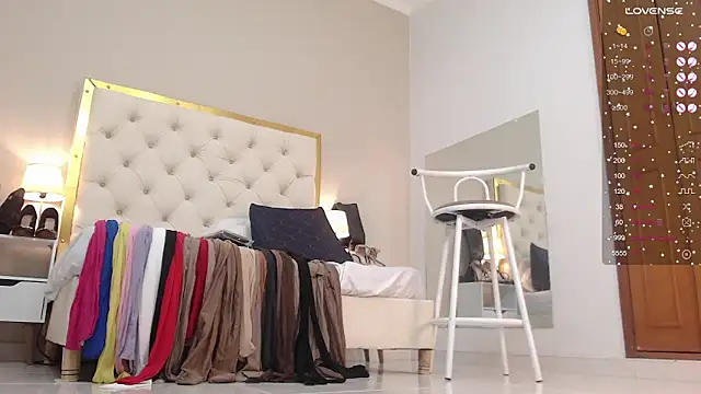 Sara Gomez online show from 03/22/25, 09:45