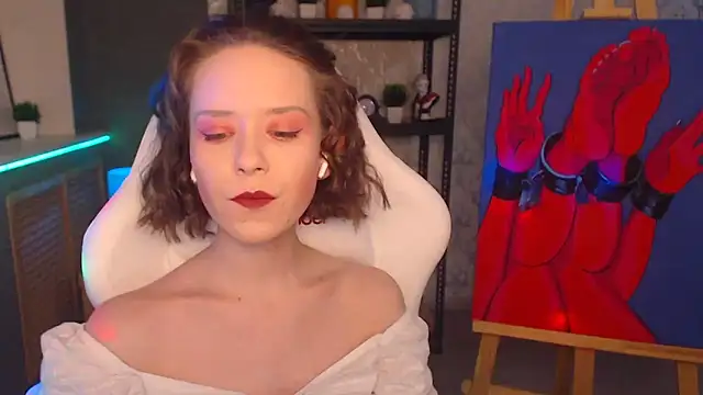 Snapshot of FascinatingEyess chatting on 12/19/24, 07:18 FascinatingEyess online show from 12/19/24, 07:18