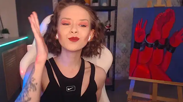 Snapshot of FascinatingEyess chatting on 01/06/25, 02:58 FascinatingEyess online show from 01/06/25, 02:58