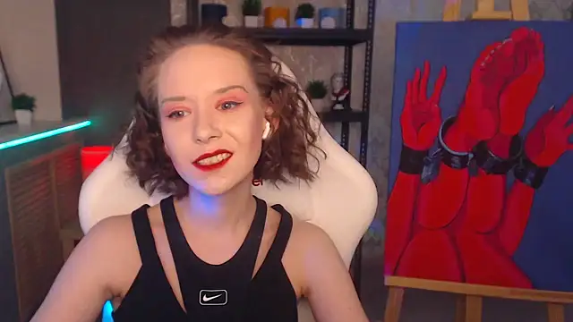 Snapshot of FascinatingEyess chatting on 01/25/25, 09:14 FascinatingEyess online show from 01/25/25, 09:14