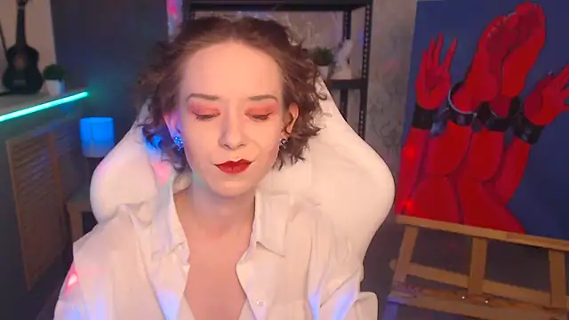 Snapshot of FascinatingEyess chatting on 03/13/25, 02:23 FascinatingEyess online show from 03/13/25, 02:23