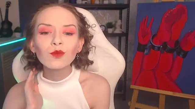 Snapshot of FascinatingEyess chatting on 09/12/25, 06:08 FascinatingEyess online show from 09/12/25, 06:08